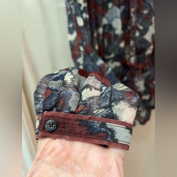 ⚫️ BOGO Sandwich ladies drawstring button up blouse size 42 - Picture 2 of 8